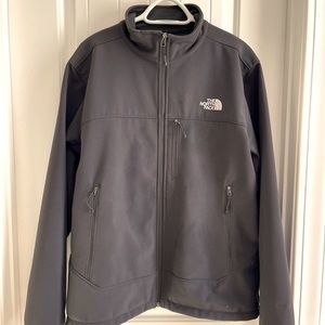 Men’s North Face Jacket. NWOT Size Large